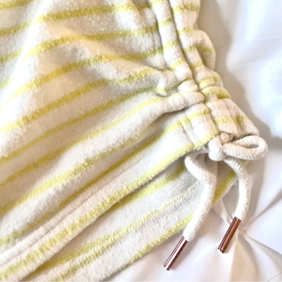 Volcom Lived in Lounge Frenchie Striped Shorts, Women’s Small, Cute! - Picture 3 of 7